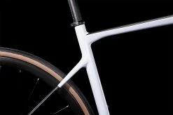 Cube Attain GTC Race Frostwhite´n´carbon -Pièces Vélo route Magasin de vente 577200 D2