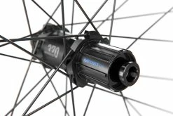 Dt-swiss Roue Arrière HU 1900 Spline® 29" 25mm CL Boost -Pièces Vélo route Magasin de vente DTSwiss HU 1900 ProductDetail Hub 001 1920pxBkSDEGDAVellT