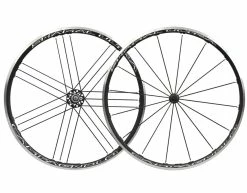 Campagnolo® SHAMAL ULTRA 2-WAY FIT Campagnolo Wheelset