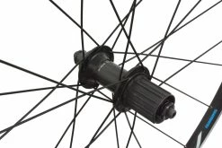 Shimano WH-RS100-CL Jeu De Roues 28" -Pièces Vélo route Magasin de vente Shimano WH RS100 CL Laufradsatz c