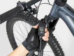 Topeak Mountain Digital 2Stage Minipumpe -Pièces Vélo route Magasin de vente Topeak Mountain Digital 2Stage TMTD 2STG 3