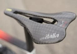 SELLE ITALIA Selle SLR Boost Tekno Superflow -Pièces Vélo route Magasin de vente selle italia 041A522WCA001 SLR Boost Tekno Superflow Sattel 4